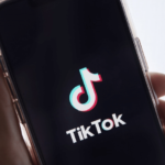 TikTok restablece servicio en Estados Unidos por garantías recibidas de Trump