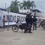 Policías capturaron a un sicario en pleno asesinato de dos personas