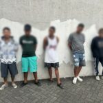 Policía aprehendió a cinco personas por tenencia ilegal de armas de fuego en Guayaquil