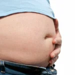 Hinchazón abdominal: Qué la provoca y cómo identificar su origen