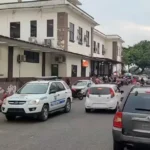 Adolescente sobrevive a intento de femicidio en motel de Babahoyo