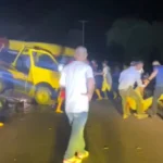 Choque frontal entre camioneta y buseta escolar dejó cinco fallecidos en el sur de Manabí