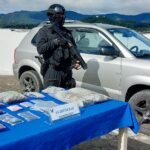 Operativos policiales dejan tres aprehendidos por presunto tráfico de drogas y se recupera vehículo reportado como robado