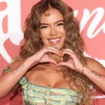 Karol G arrasó con el anuncio del lanzamiento de su nuevo álbum: tiene un toque único