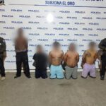 Policía capturó a cinco presuntos integrantes del GAO «Los Lobos» con armas de fuego en El Oro