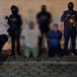 Dos integrantes del GAO “Los Lobos” fueron capturados por tenencia, porte de armas de fuego y droga, en Los Ríos