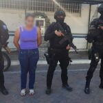 Ciudadana aprehendida por delito de extorsión en Manta