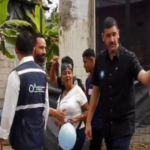 El alcalde Aquiles Álvarez intentó golpear a líder comunal de Chongón y lo llama “delincuente”