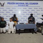 Dos presuntos integrantes de «Los Lobos» fueron capturados con armas y explosivos en Machala