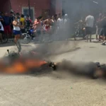 URGENTE: Dos presuntos sicarios fueron quemados vivos en Santa Ana, Manabí