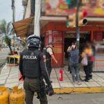 Rápida acción policial permitió salvar la vida de dos menores de edad y una persona con discapacidad en un incendio