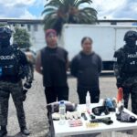Aprehendimos a dos sujetos con arma de fuego en Otavalo