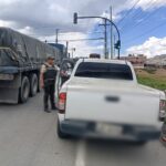 VEHÍCULO ROBADO FUE RECUPERADO DURANTE UN OPERATIVO EN GUAMOTE