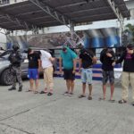 Ocho fusiles incautados en el aeropuerto de Guayaquil