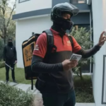 ¿Cómo protegerte de la estafa del “falso repartidor”? Una nueva modalidad de robo a casas en CDMX