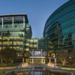 EEQ dispone a empresas y centros comerciales generar su propia energía dos horas diarias