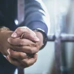 Internamiento preventivo para adolescente que habría participado en asesinato