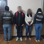 POLICÍA APREHENDE A DOS CIUDADANOS POR EL DELITO DE ROBO A PERSONAS EN RIOBAMBA