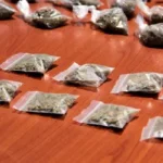 5 años de prisión por tráfico de drogas, en mediana escala