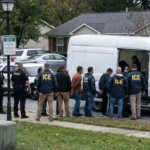 Inmigrantes en Estados Unidos: ICE reporta 379.000 arrestos y enfrenta crisis en el Congreso