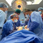 Hospital Pediátrico Baca Ortiz realiza exitosa cirugía de preservación renal en paciente de un año con tumor de Wilms