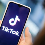 Condenan a prisión por estafa a un ‘tiktoker’ que aseguraba tener “poderes mágicos”