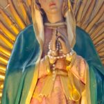 LA MADRE LLORA SANGRE… Y NADIE QUIERE ARRODILLARSE