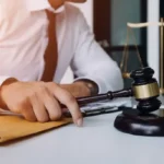 Aquiles Á. es procesado por presunto incumplimiento de decisiones de autoridad competente