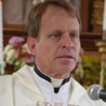 Sacerdote fue encontrado sin vida en Quito y Arquidiócesis pide investigación; esto se sabe del crimen