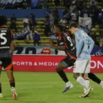 Emelec rescató un punto en el Atahualpa con el gol de un inesperado héroe