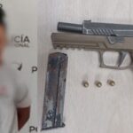 Aprehendido en flagrancia alias “Potro”, presunto integrante del GDO “Los Lobos”, en Atacames, Esmeraldas