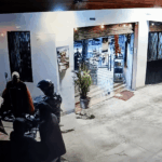 Asalto a mano armada a clientes de un minimarket en Cuenca