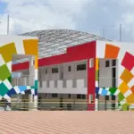 Un fallo sobre escuelas del milenio provocó allanamientos a tres jueces de la Corte Nacional