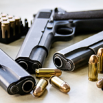 Procesado tras el hallazgo de 3 armas de fuego y 50 municiones en Salinas