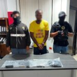 Aprehendido alias “Mártires”, presunto integrante de “La Siate”, en Esmeraldas