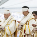 Cisma en la Iglesia: los lefebvrianos desafían al Papa al ordenar obispos sin autorización del Vaticano y quedan excomulgados