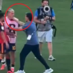 El argentino Fabián Ayala se disculpa tras su agresión a Dani Olmo: “Fue más un empujón, no un puñetazo como quieren decir”
