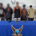 Cinco aprehendidos por presunta vinculación con un grupo delictivo organizado en Esmeraldas
