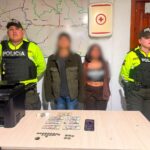 Policía aprehende a dos sujetos presuntos involucrados en el delito de microtráfico en Baños de Agua Santa