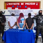 Intervención policial en Quito deja un aprehendido, dos adolescentes aislados, un arma de fuego y droga incautad