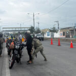 El miedo crece en Puerto Bolívar y refuerzan los controles tras hallazgos de restos humanos