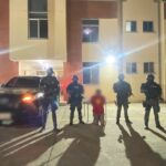Policía halló armas, municiones y equipos de comunicación ocultos en un vehículo en El Oro