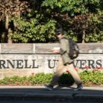 La víctima de la violación en Cornell está “aterrorizada” tras presentarse la policía en su casa: “Alguien podría haber muerto”